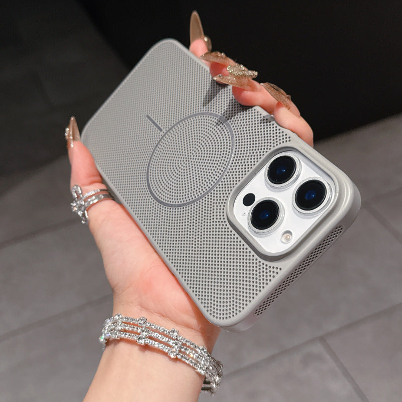 New Ultra-thin Magnetic Heat Dissipation Phone Case for iPhone