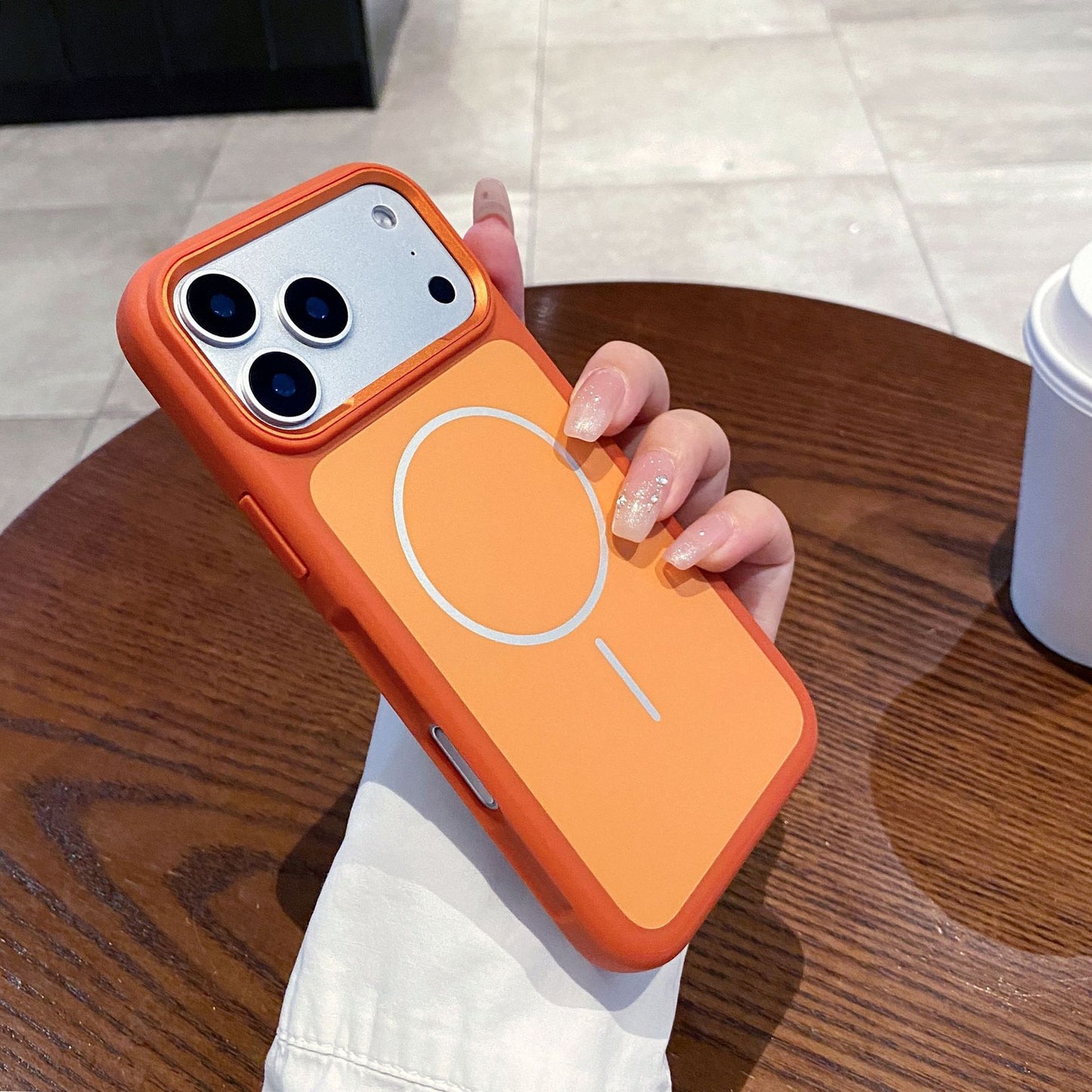 New Matte Skin-Feel Silicone Anti-Fall Phone Case for iPhone 17 Pro Max