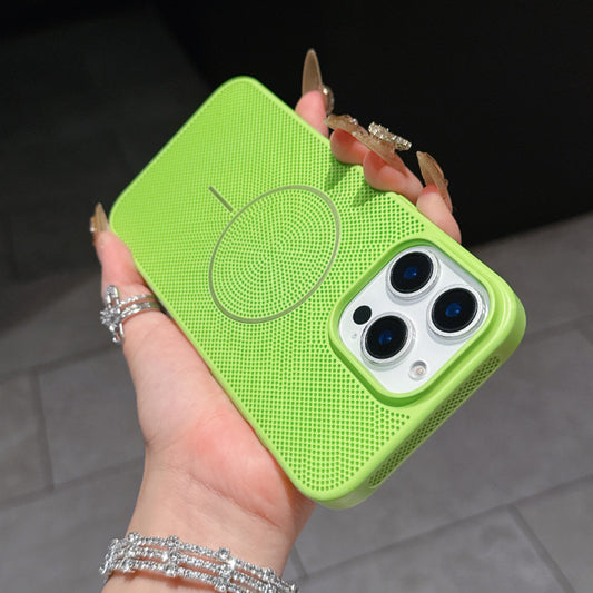 New Ultra-thin Magnetic Heat Dissipation Phone Case for iPhone